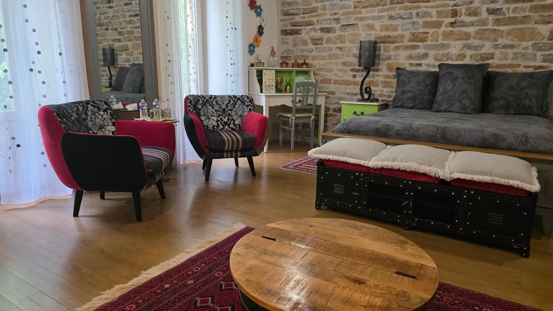 D'Ici Et D'Ailleurs Bed & Breakfast Cordes-sur-Ciel