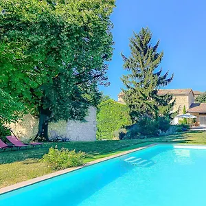 Gasthuis L'envolee Sauvage, Livers-Cazelles